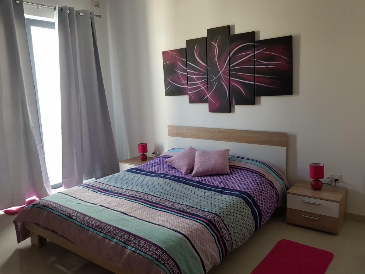 Claire'S Court Apartment มาร์ซาชล็อก ภายนอก รูปภาพ